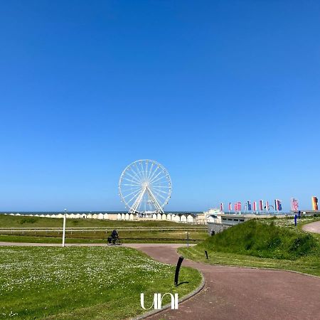 Charmante Maison En Pierre - Centre Ville - Plage Ouistreham Exterior photo